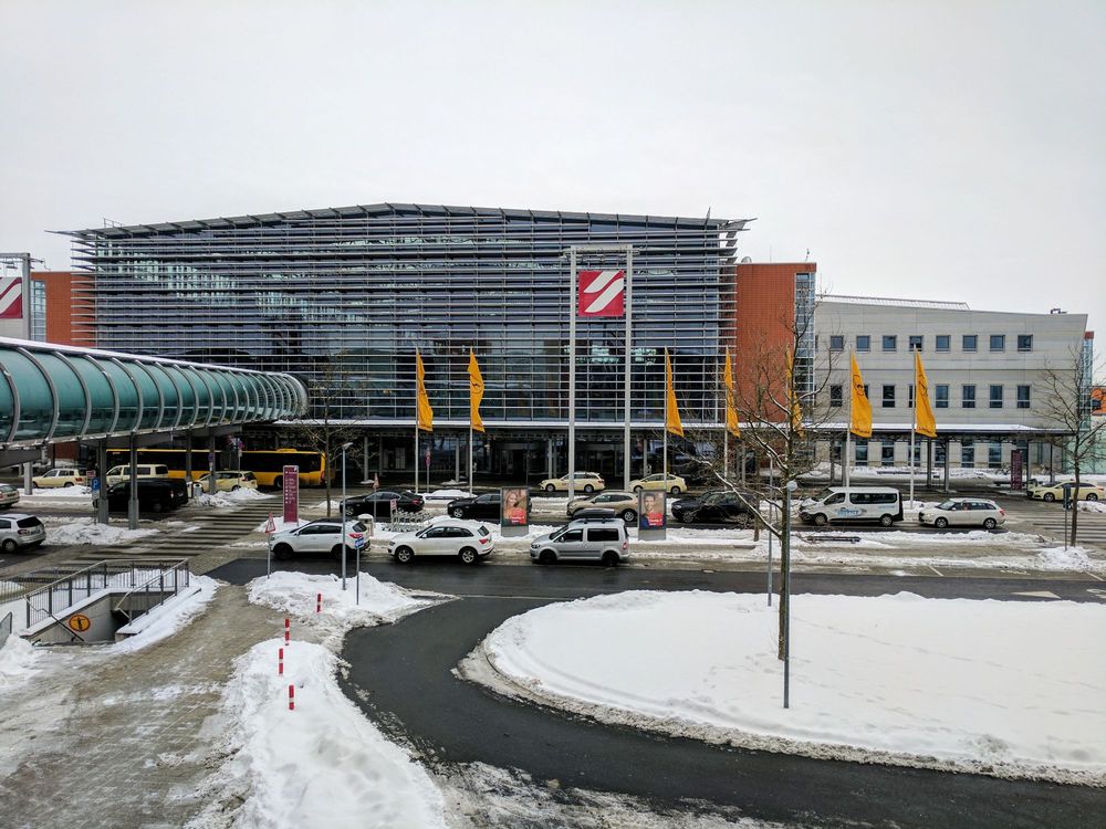 Flughafen Dresden - 40 Photos & 52 Reviews - Airports - Wilhelmine