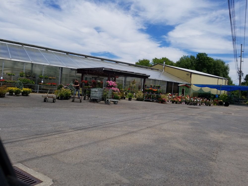 Grandpa’s Nursery and Gardens Nurseries & Gardening 6720 Rotterdam