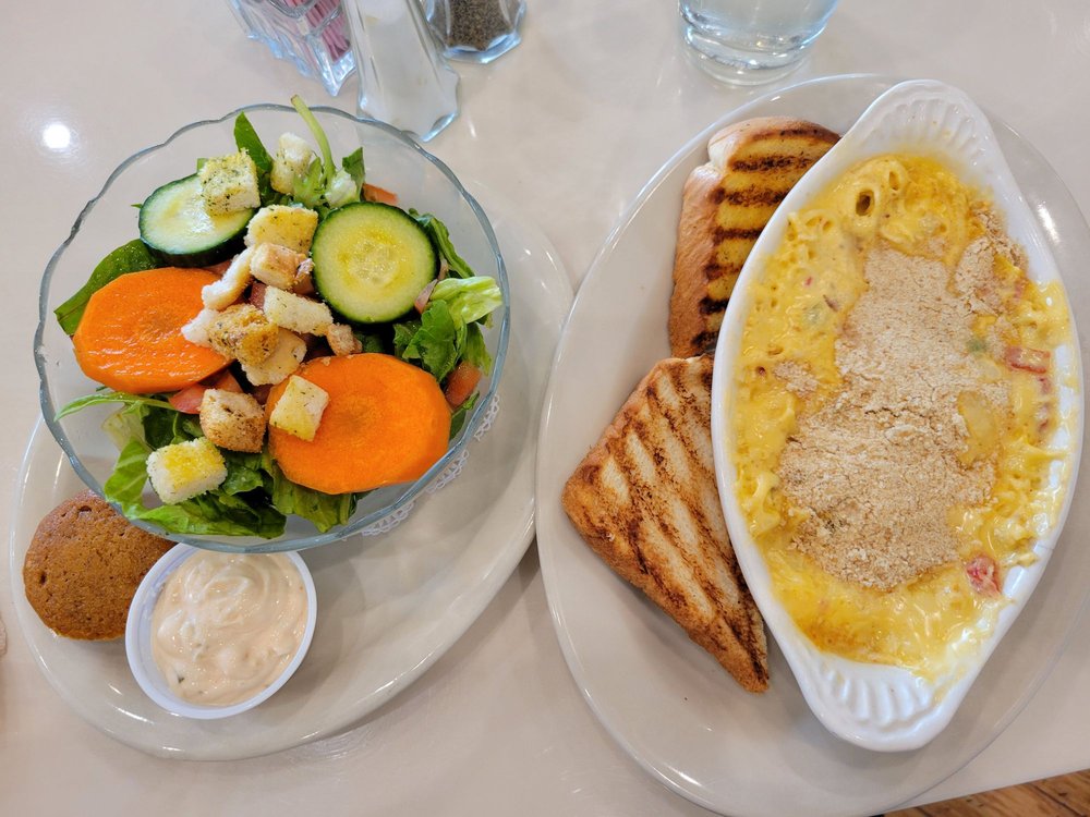 Savannah Cafe & Bakery
