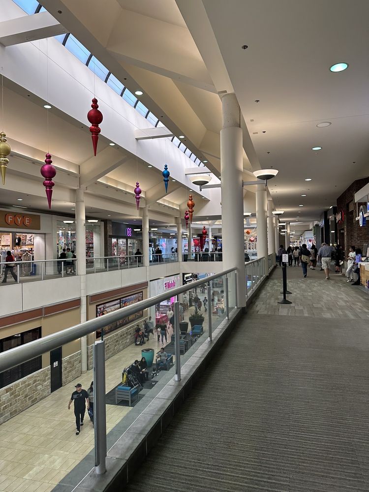 Montebello Town Center