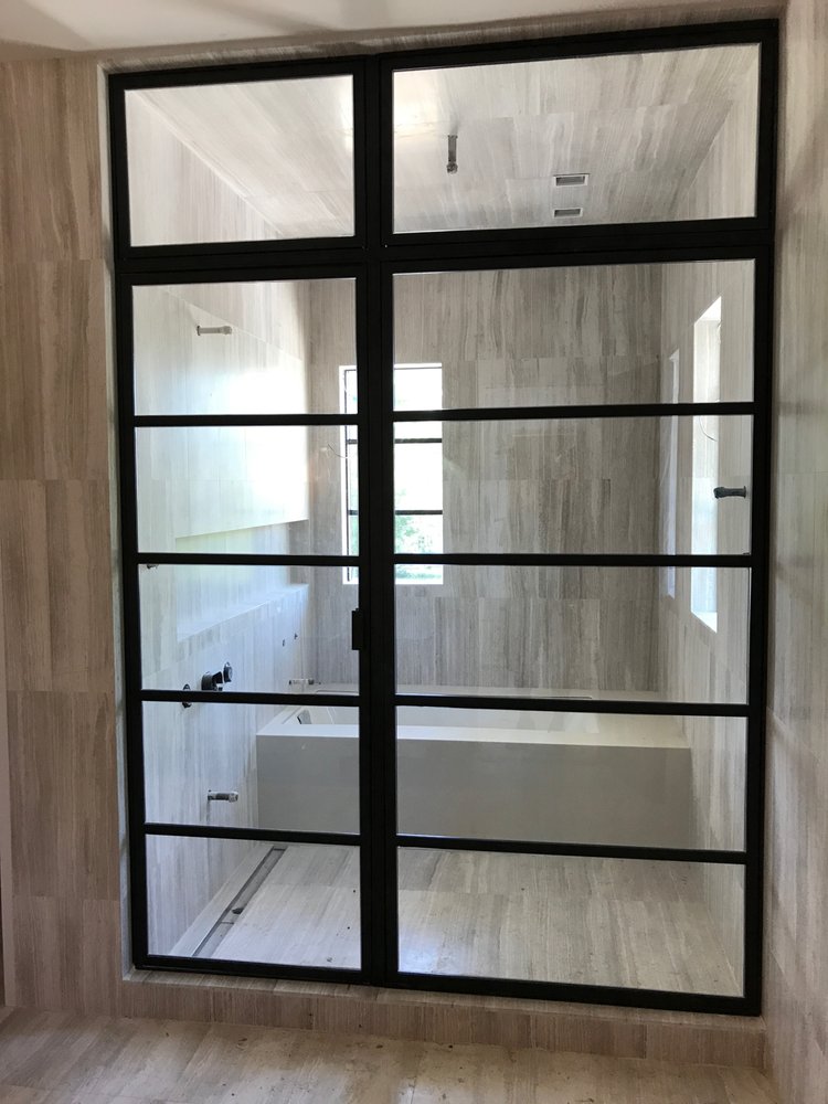 image of business Mikes Magic Mirror