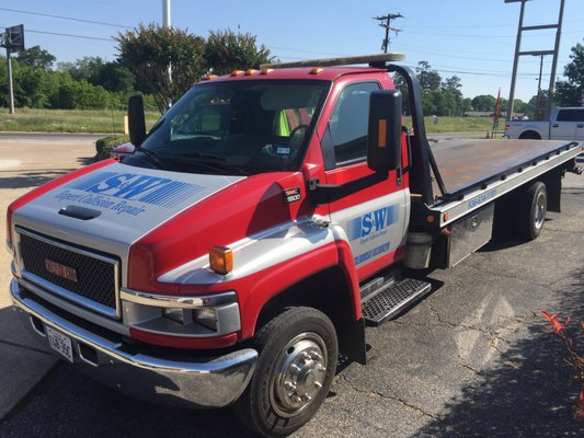 S & W Wrecker Service