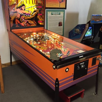 worlds largest pinball machine worlds largest pinball machine