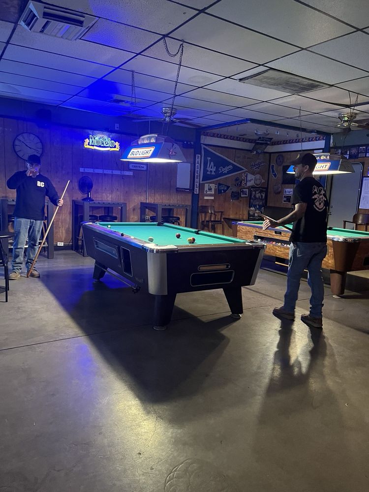 Riviera Roadhouse