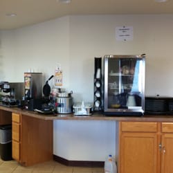 Haysville Express Inn 27 Photos Hotels 301 E 71st St S Photo Of Haysville Express Inn Ks United States Breakfast Area