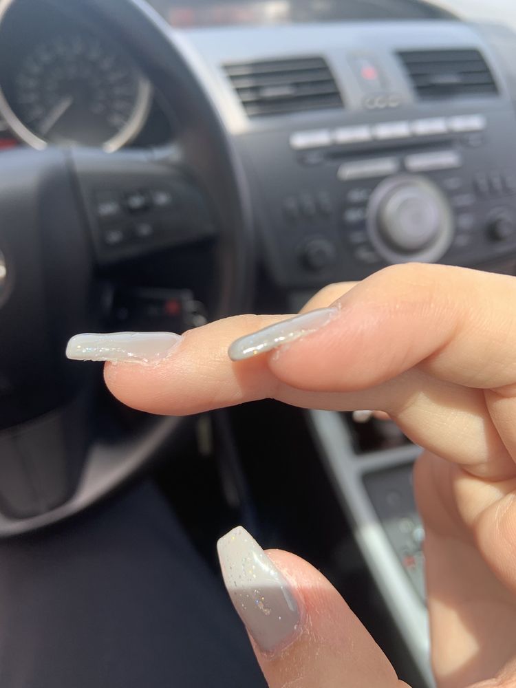 Queen Nails