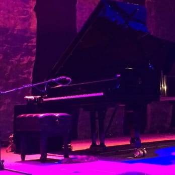 One World Theatre 72 Photos 86 Reviews Music Venues 7701 Photo Of One World Theatre Austin Tx United States George S Winston Piano