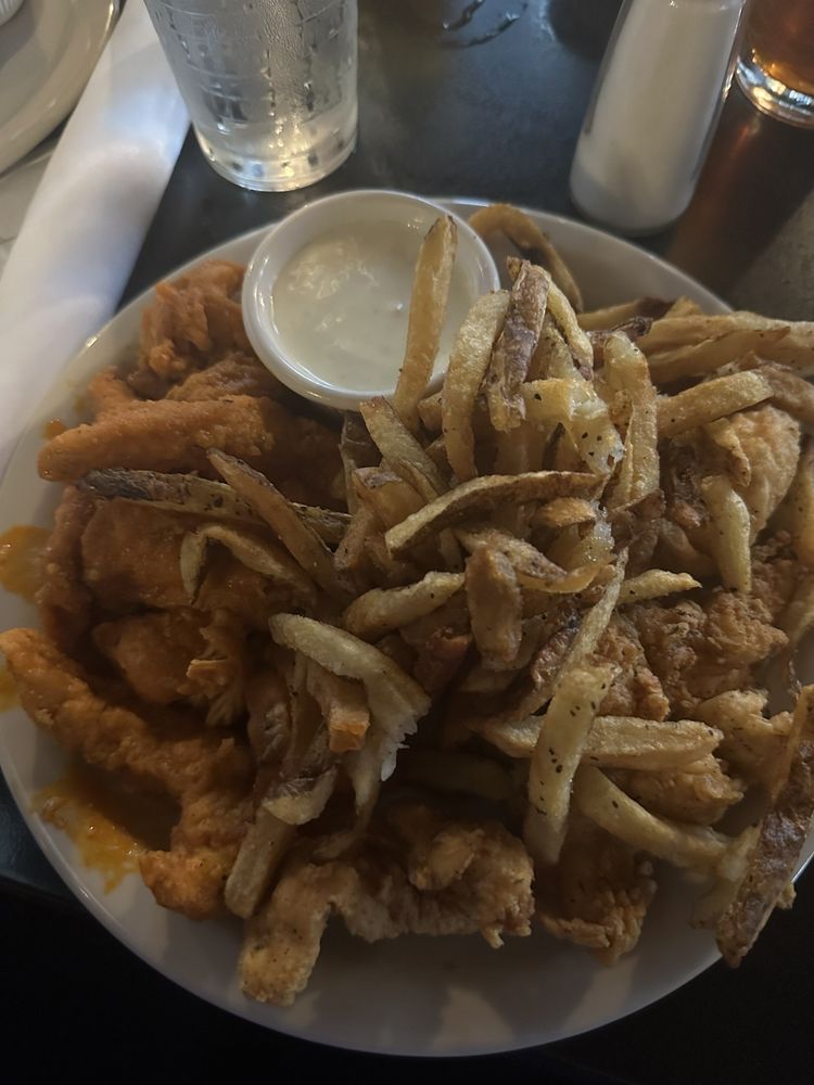 Rafferty's Restaurant and Bar