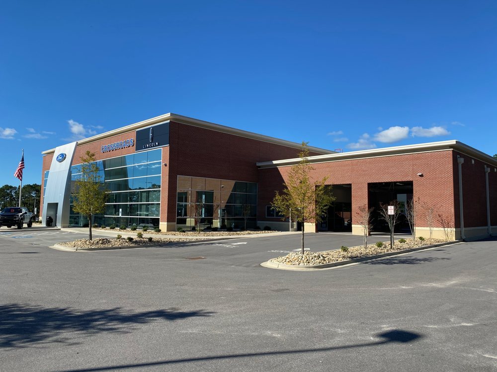 Crossroads Ford Lincoln of Southern Pines Service Center