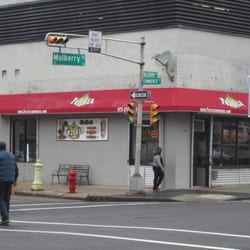 Felfela Newark - Newark, NJ, United States. Closer view from the street