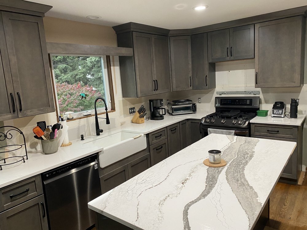 image of business Canyon Flooring, Kitchen & Bath
