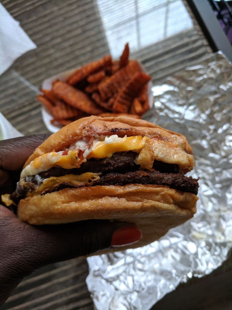 THAT Burger Spot! #1-Riverdale