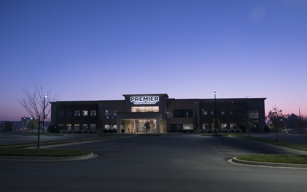 Premier Medical Group Medical Centers 490 Dunlop Ln, Clarksville