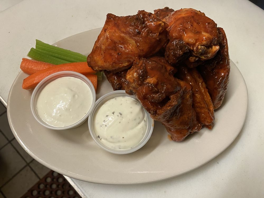 Mad Donkey Beer Bar & Grill photo 3