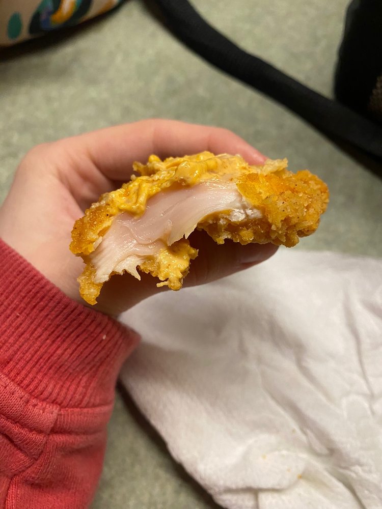 Bojangles'famous Chicken & Biscuits