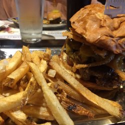 Ike S Food Tails 10 Photos 30 Reviews American Photo Of Ike S Food Tails Bloomington Mn United States