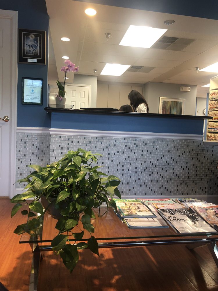 image of business Contemporary Dentistry of Centreville
