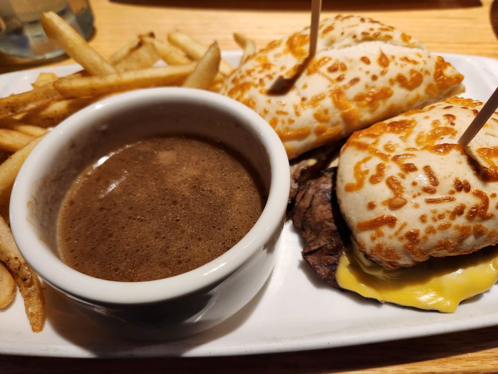 Applebee's Grill + Bar