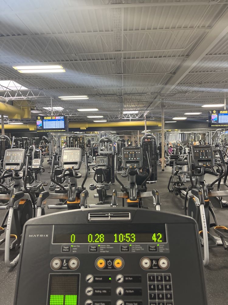 Gold's Gym