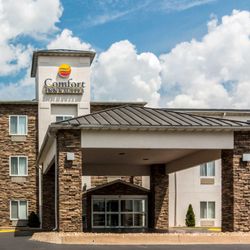 Comfort Inn Suites 33 Photos Hotels 4000 Market St Hannibal Photo Of Comfort Inn Suites Hannibal Mo United States