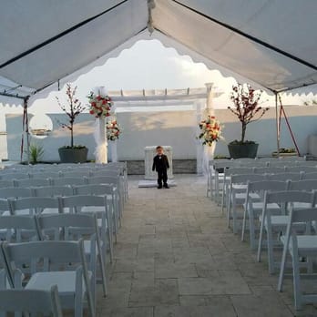 Venetian Yacht Club 69 Photos 49 Reviews Venues Event Es Photo Of Venetian Yacht Club Babylon Ny United States Outdoor Ceremony Area
