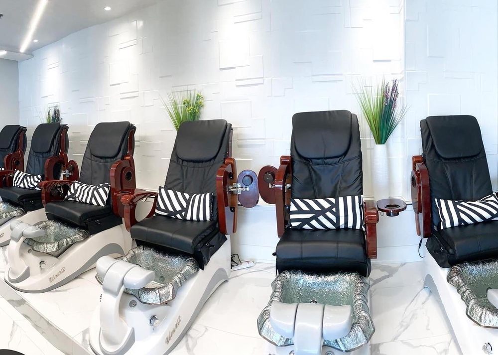 Diamond Nails & Spa
