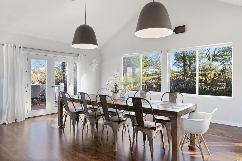 Stewart Moore Real Estate 