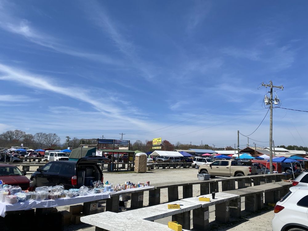 Smiley's Flea Market