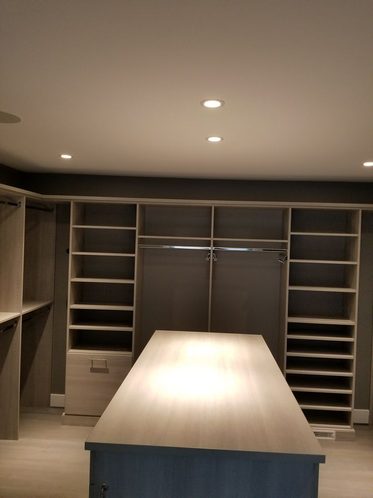 Econize Closets