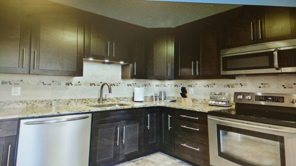 image of business Apple Remodeling & Home