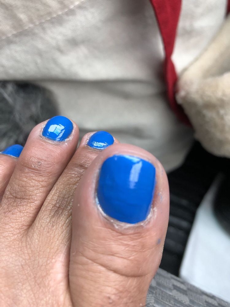 Sterling Nails & Beauty