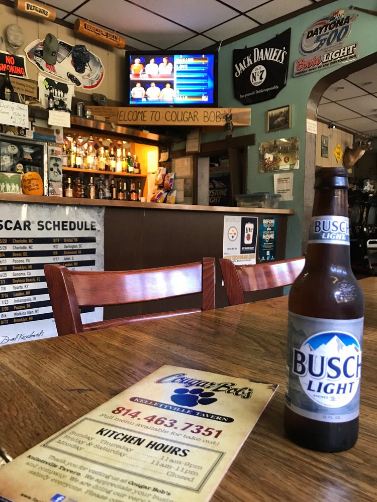 Cougar Bob's Kelletville Tavern