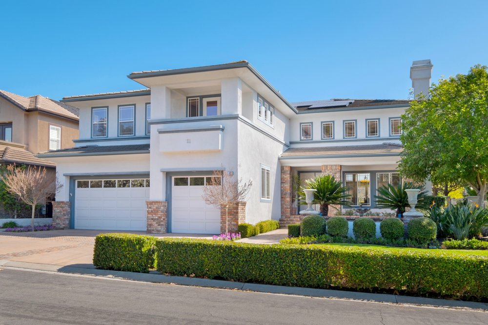Regina Chen - Coldwell Banker Realty