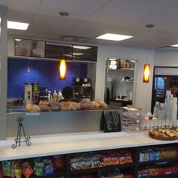 Central Park Café 16 Photos 19 Reviews Delis 2411 Dulles Photo Of Central Park Café Herndon Va United States