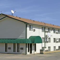 Super 8 By Wyndham Liberty Ne Kansas City Area Hotels 115 North Photo Of Super 8 By Wyndham Liberty Ne Kansas City Area Mo