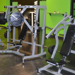 Fitness 4 Less 12 Photos 14 Reviews Gyms 8821 Woodyard Rd Photo Of Fitness 4 Less Clinton Md United States