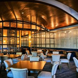 Onward 96 Photos 30 Reviews American New 6580 N Sheridan Photo Of Onward Chicago Il United States Dining Room