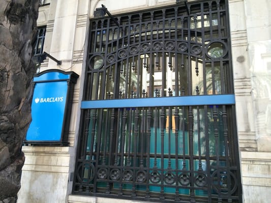 Barclays Bank S A E Bank Building Societies Calle Barcas 4