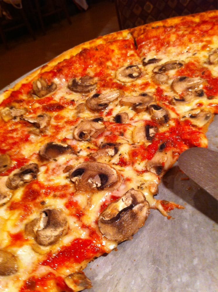 Rotelli Pizza and Pasta CLOSED 14 Reviews Pizza 501 E Atlantic