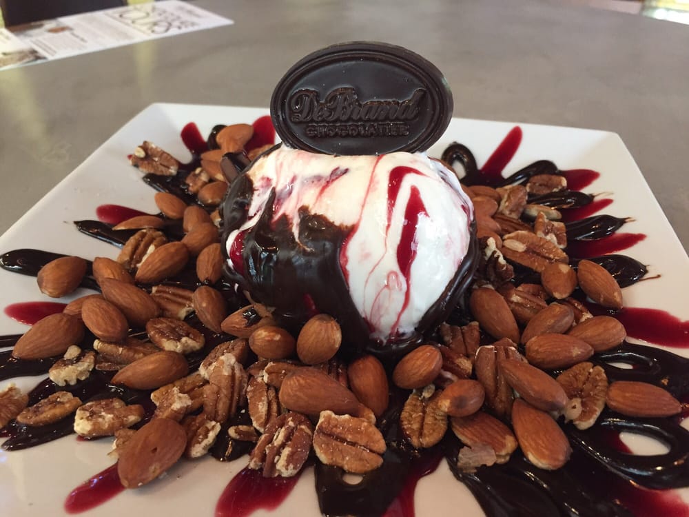 about debrand fine chocolates Located in Fort Wayne and Indianapolis DeBrand Fine Chocolates produces fine chocolates made with only the highest quality ingredients/5().
