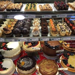 whole foods cupcakes