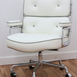 Top 10 Best Leather Furniture Repair In Chicago Il Last Updated Leather Solution 23 Reviews Furniture Reupholstery Repair