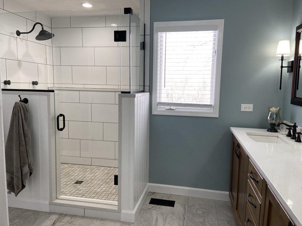 image of business Classic Tile