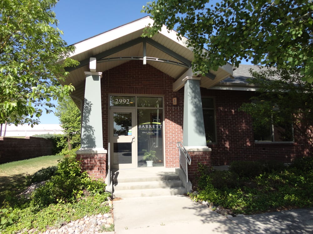 image of business Barrett Family Dentistry