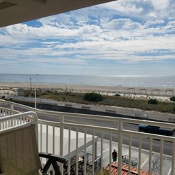 Montreal Beach Resort 30 Photos 39 Reviews Hotels 1025 Photo Of Montreal Beach Resort Cape May Nj United States