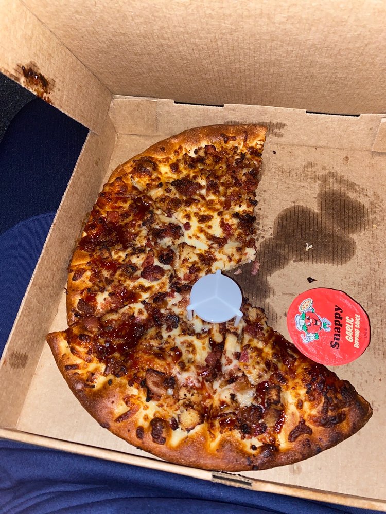 Snappy Tomato Pizza Snappy Tomato Pizza