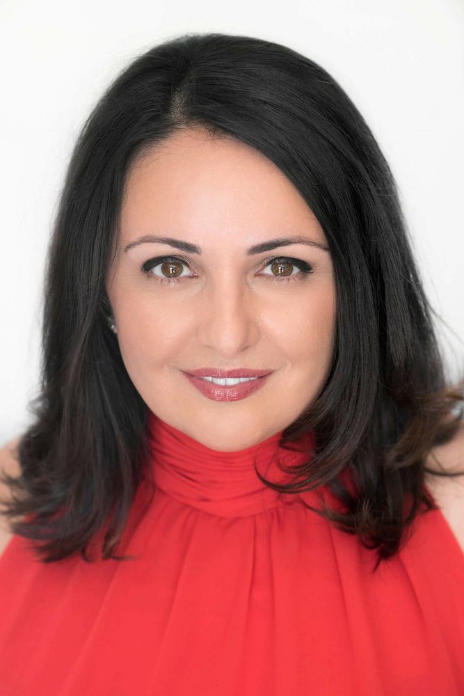 Catalina Collins, Esq