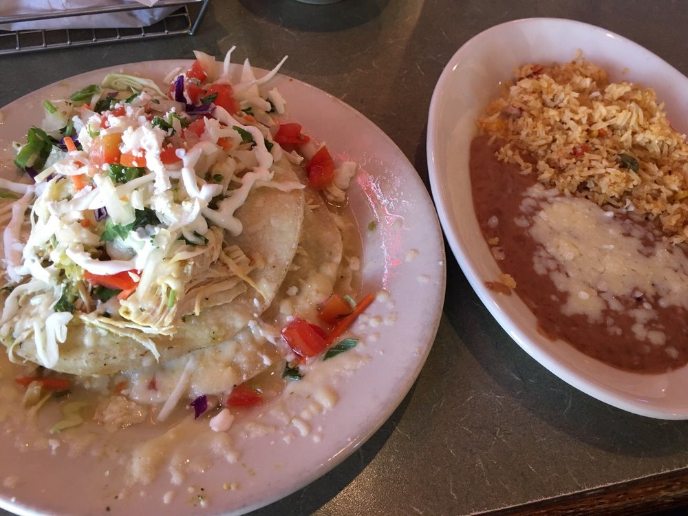 En Enchiladas With Side Of Rice And Beans Yelp Photo Of Acapulco Mexican Restaurant Woodbury Mn United States En Enchiladas