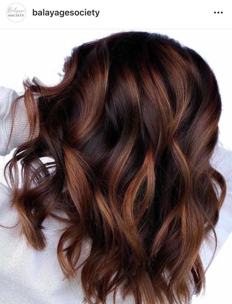 Zoye Beauty Salon
