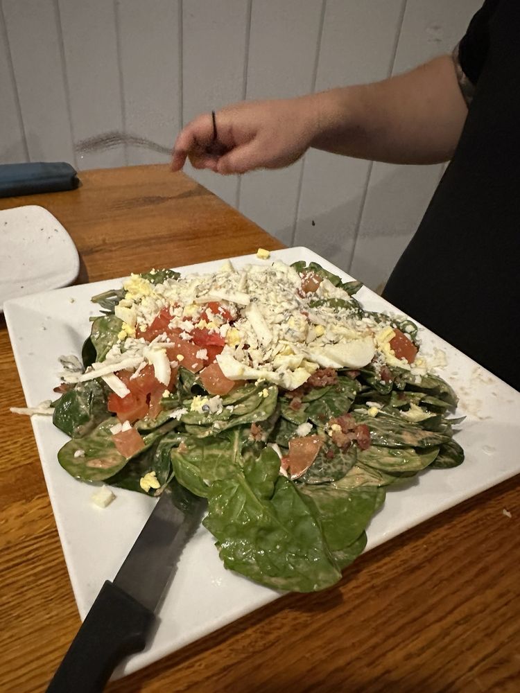 Schooner's Restaurant